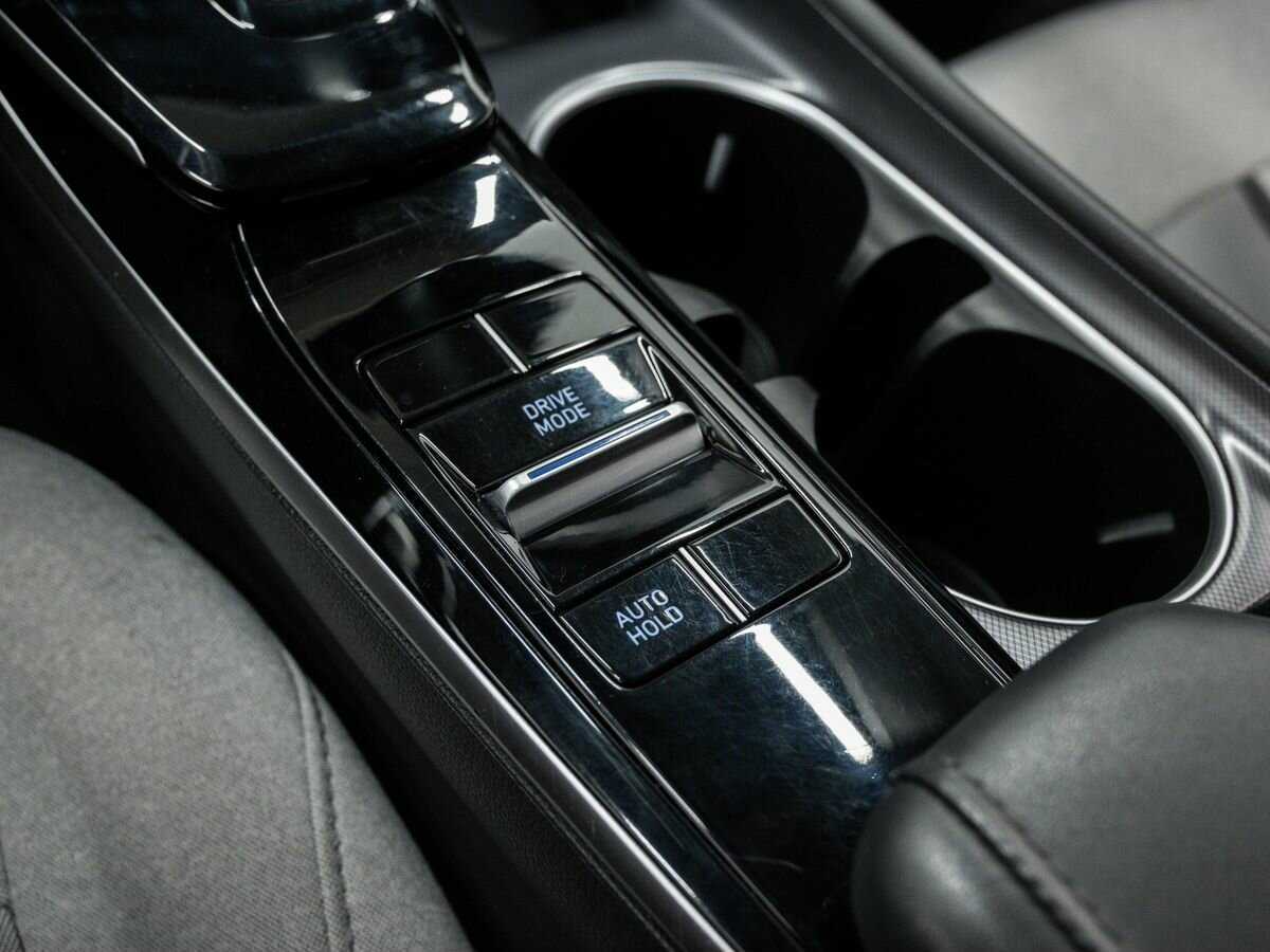 Hyundai Sonata, 2019 Фото №20