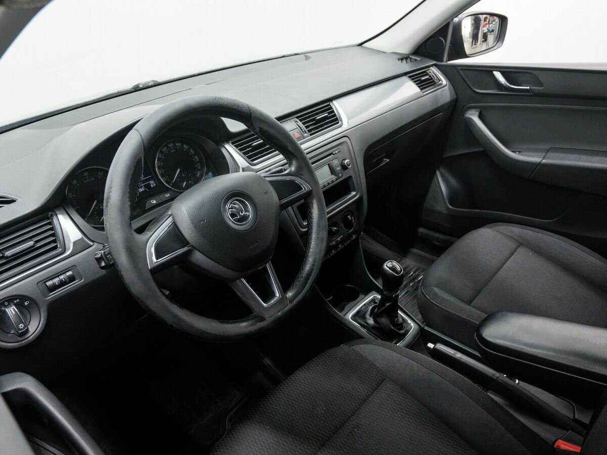 Skoda Rapid, 2014 Фото №13