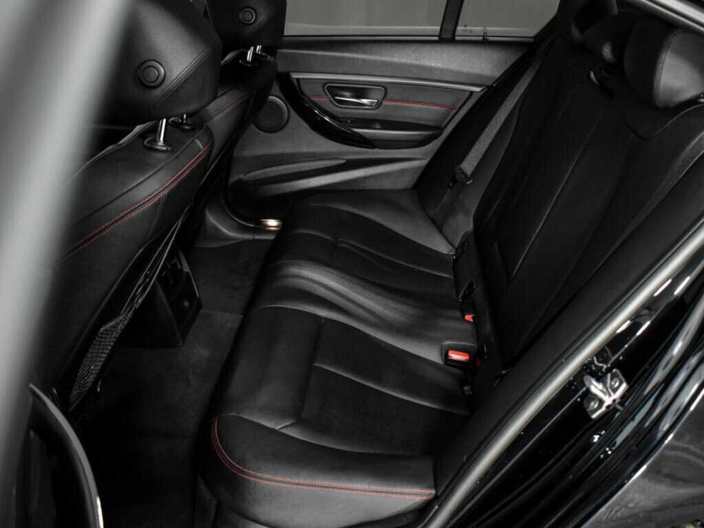 BMW 3 серии 320i xDrive, 2013 Фото №9