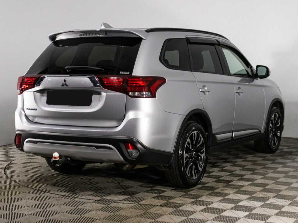 Mitsubishi Outlander, 2021 - 28 857 км. | Фото №5
