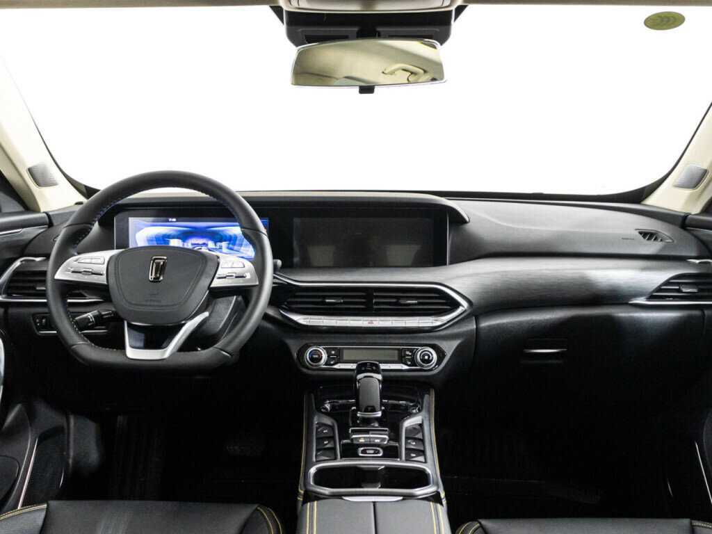 FAW Bestune T77, 2023 Фото №13