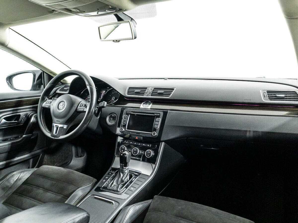 Volkswagen Passat CC, 2013 Фото №9