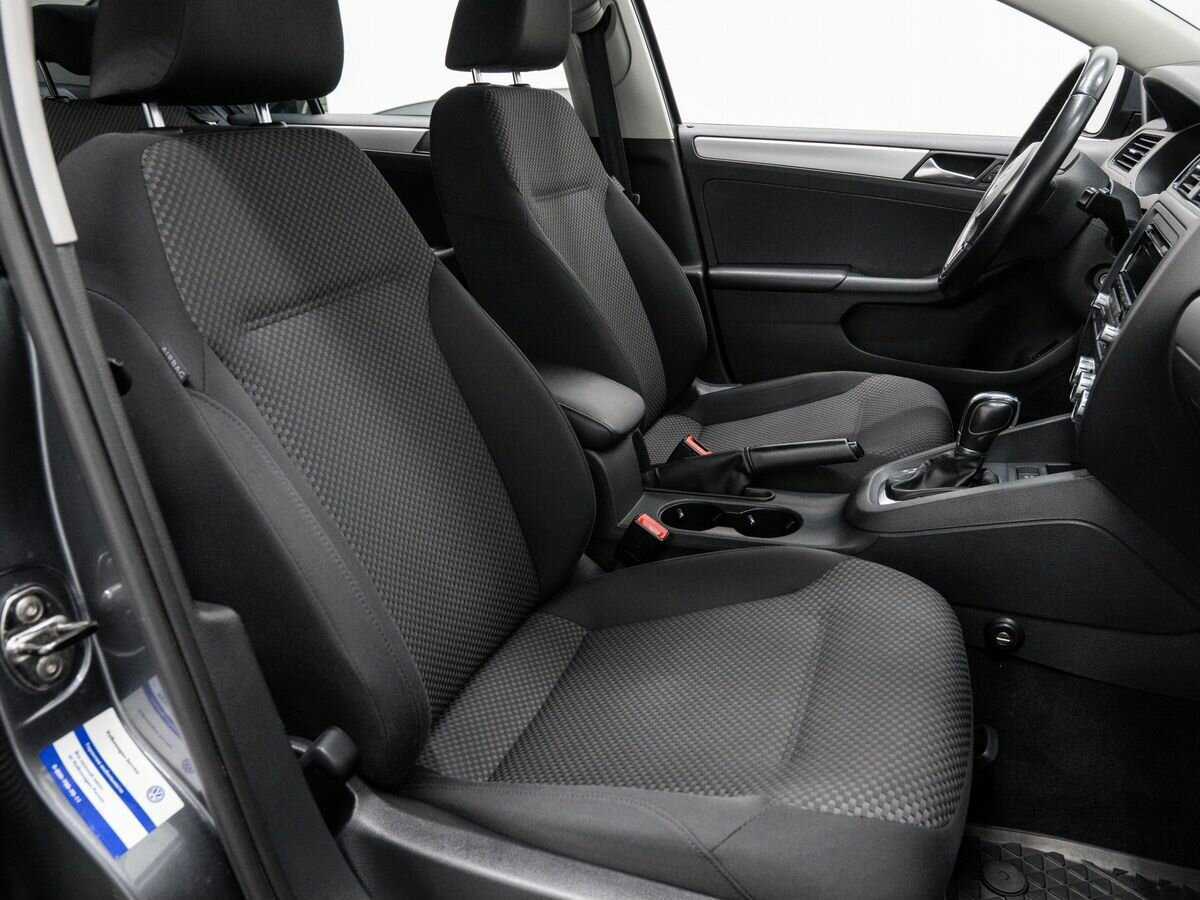 Volkswagen Jetta, 2012 Фото №9