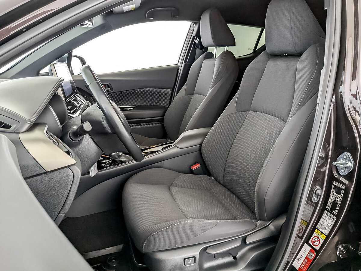 Toyota C-HR, 2019 Фото №20