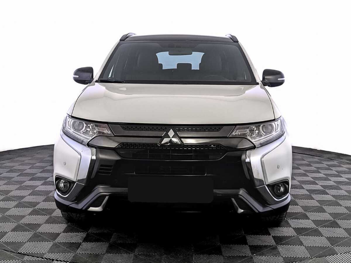 Mitsubishi Outlander, 2022 - 47 755 км. | Фото №2