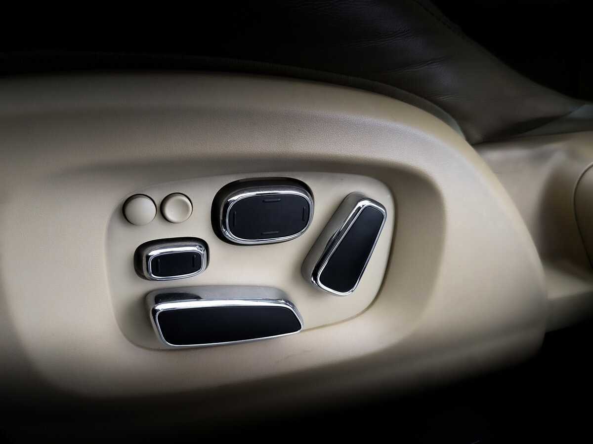 Jaguar XJ, 2012 Фото №19