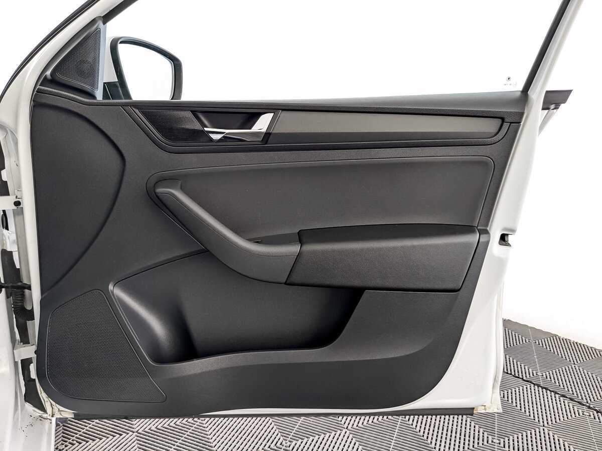 Skoda Rapid, 2019 Фото №23