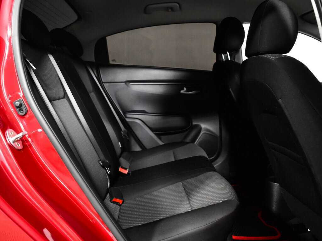 Kia Rio, 2018 Фото №10