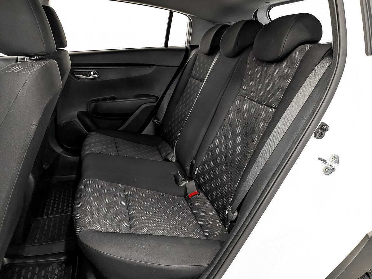 Kia Rio X-Line, 2020 Фото №18
