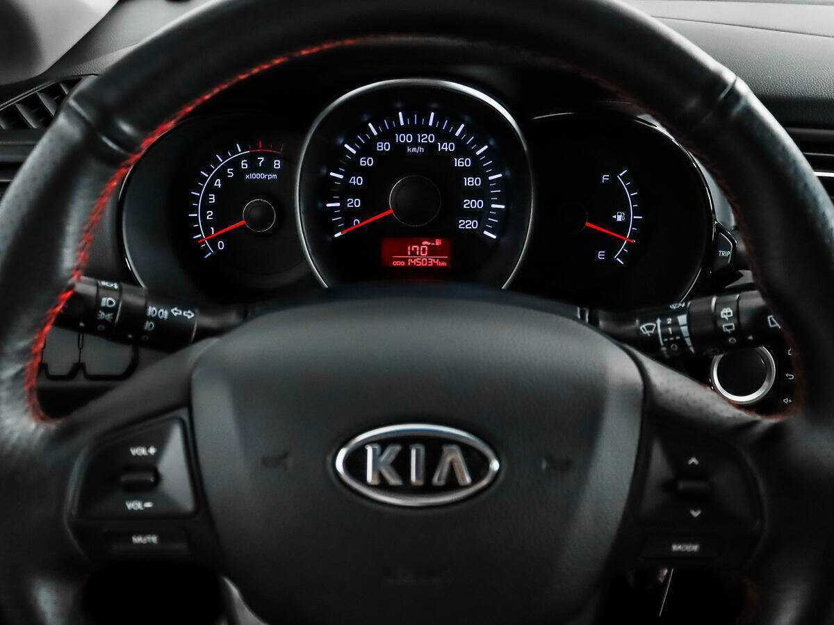 Kia Rio 5-speed, 2012 Фото №16