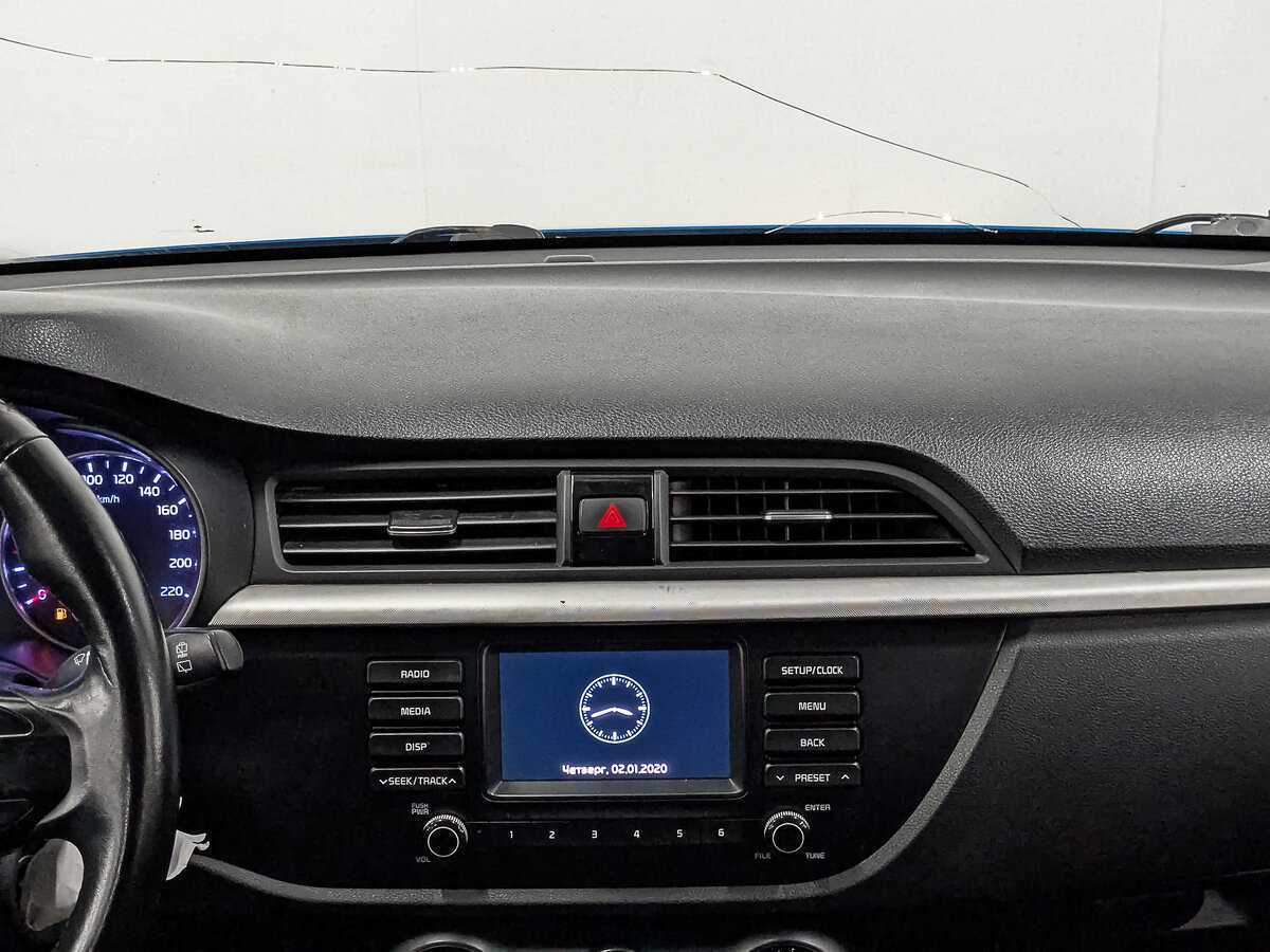 Kia Rio X-Line, 2020 Фото №16