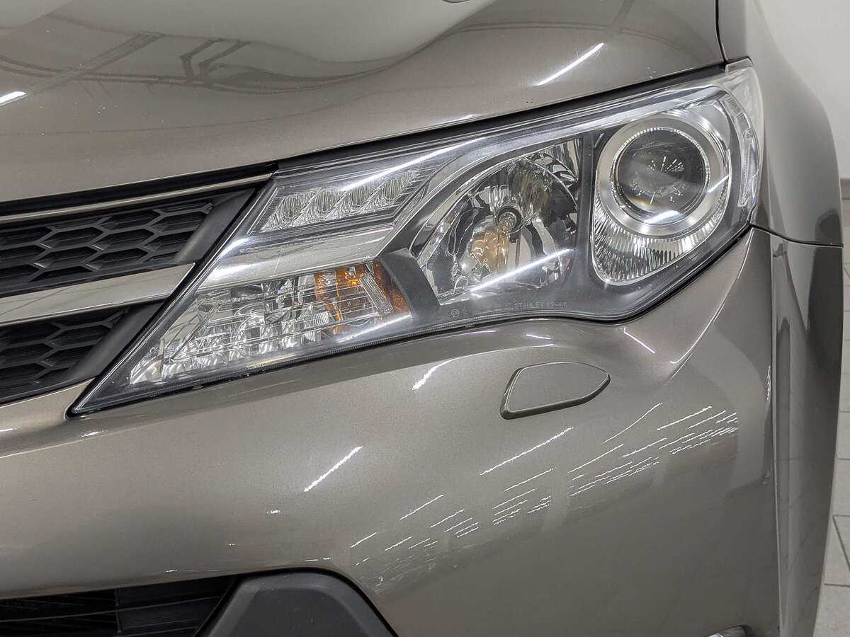 Toyota RAV4, 2014 Фото №11