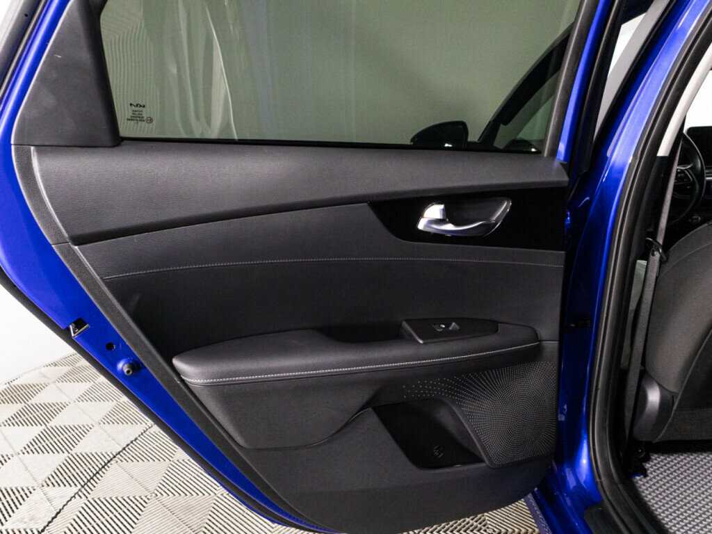 Kia Cerato, 2022 Фото №24