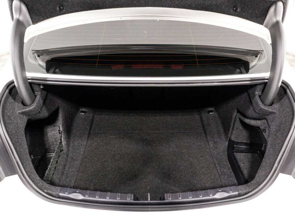 BMW 3 серии 320d, 2018 Фото №15