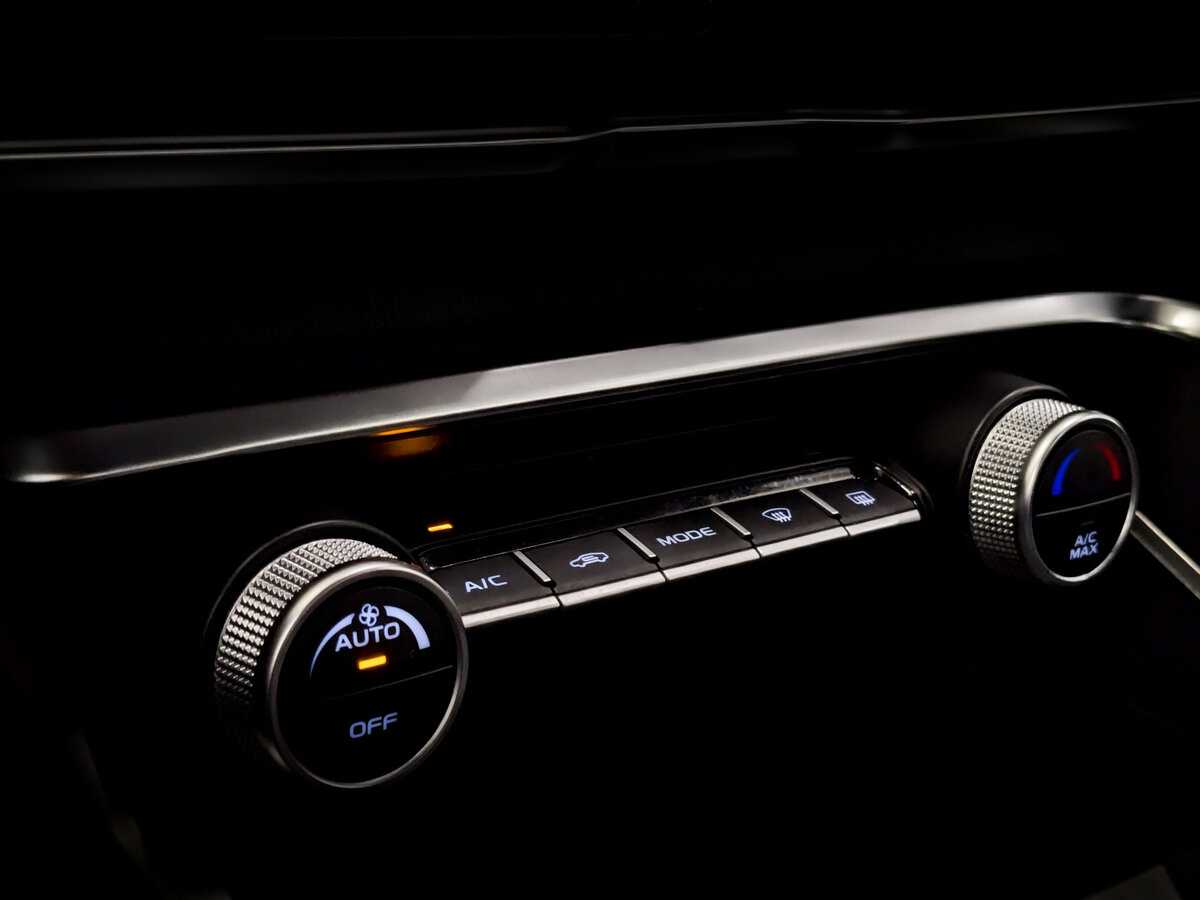 Geely Coolray, 2020 Фото №24