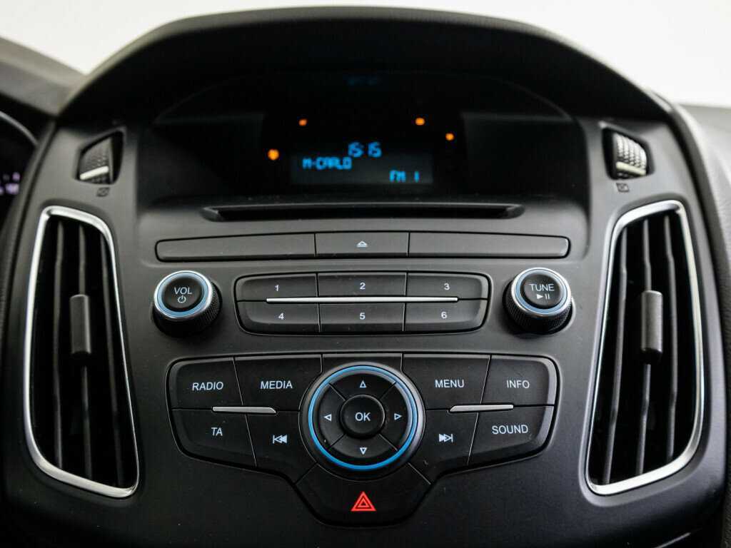 Ford Focus, 2017 Фото №13