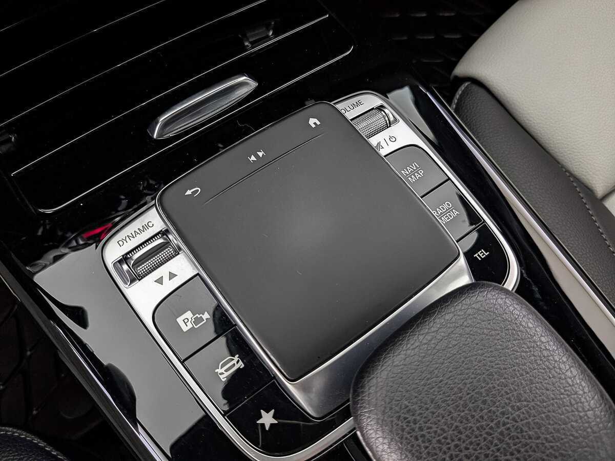 Mercedes-Benz A-Класс 200, 2019 Фото №21