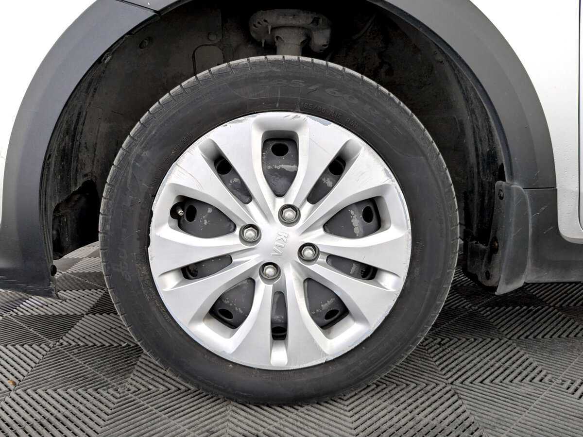 Kia Rio X-Line, 2020 Фото №17