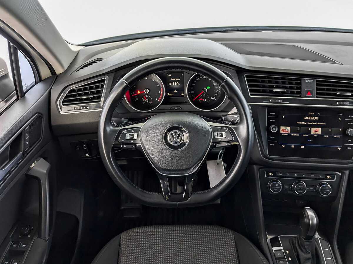 Volkswagen Tiguan, 2020 Фото №21