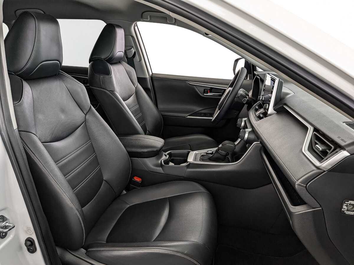 Toyota RAV4, 2021 Фото №24