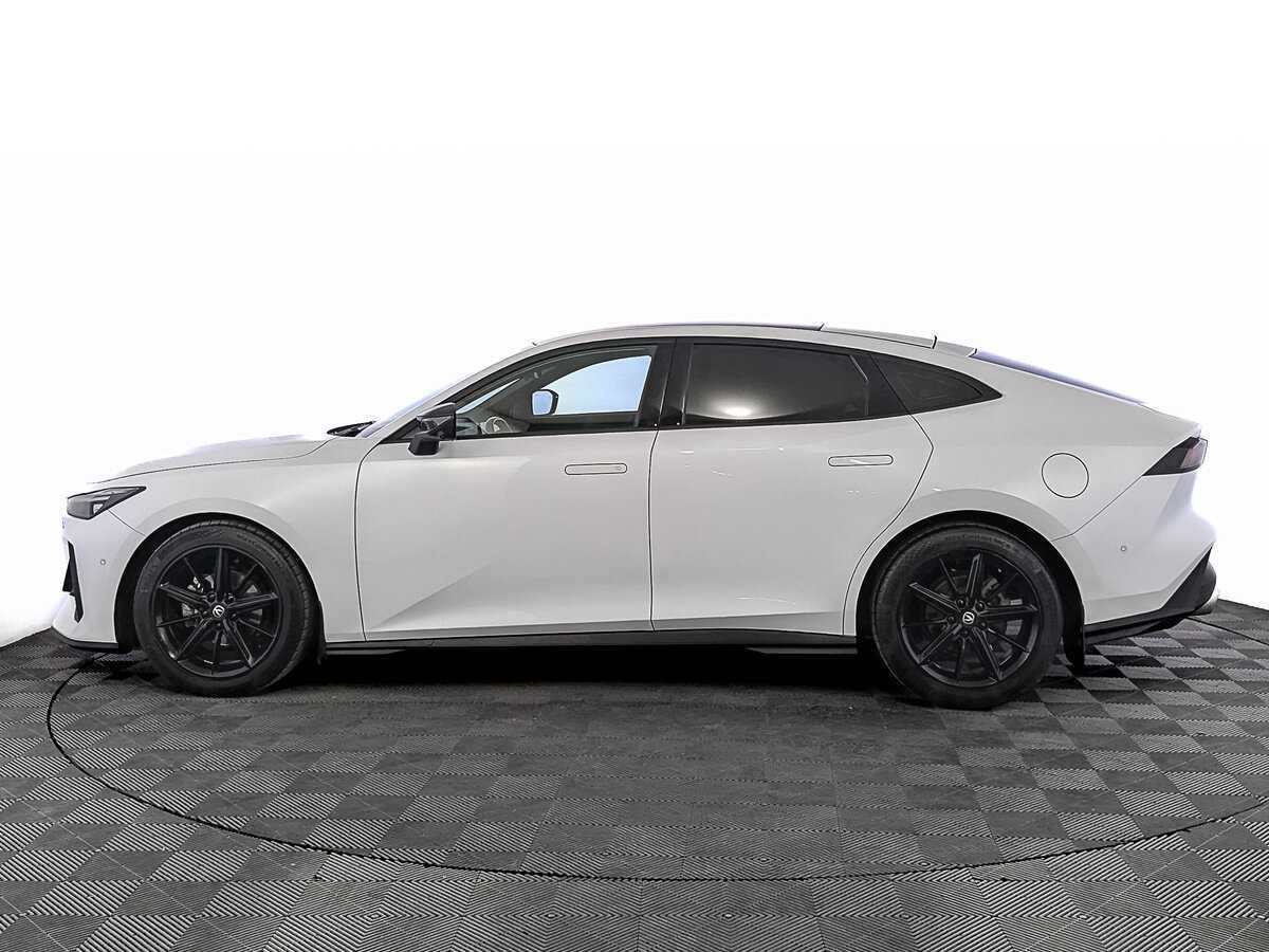 Changan UNI-V, 2023 Фото №8