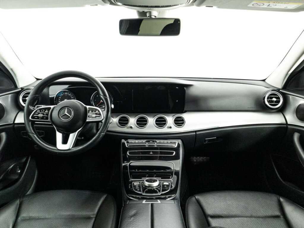 Mercedes-Benz E-Класс 200 d, 2019 Фото №13