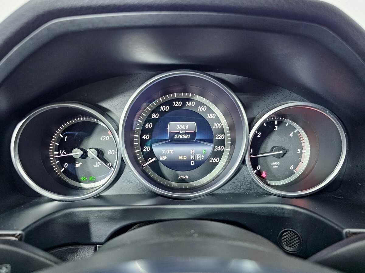 Mercedes-Benz E-Класс 250 CDI, 2015 Фото №14