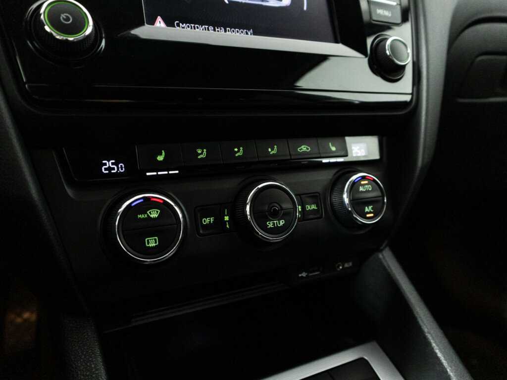 Skoda Octavia, 2014 Фото №16