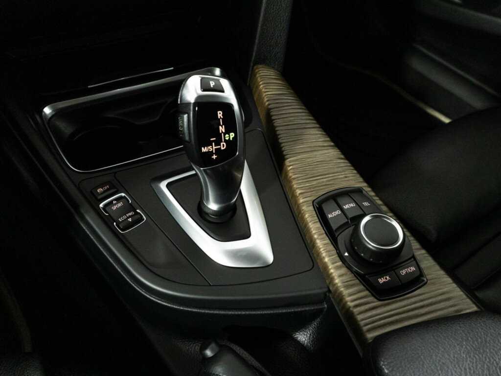 BMW 3 серии Gran Turismo 320i xDrive, 2013 Фото №19