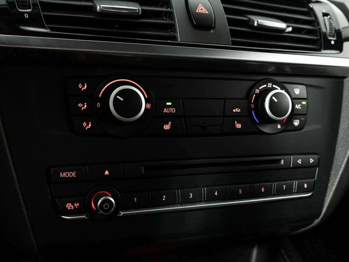 BMW X3 20d xDrive, 2015 Фото №21