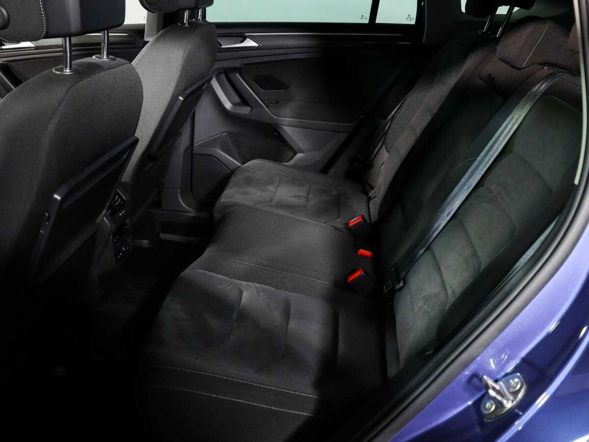 Volkswagen Tiguan, 2020 Фото №10