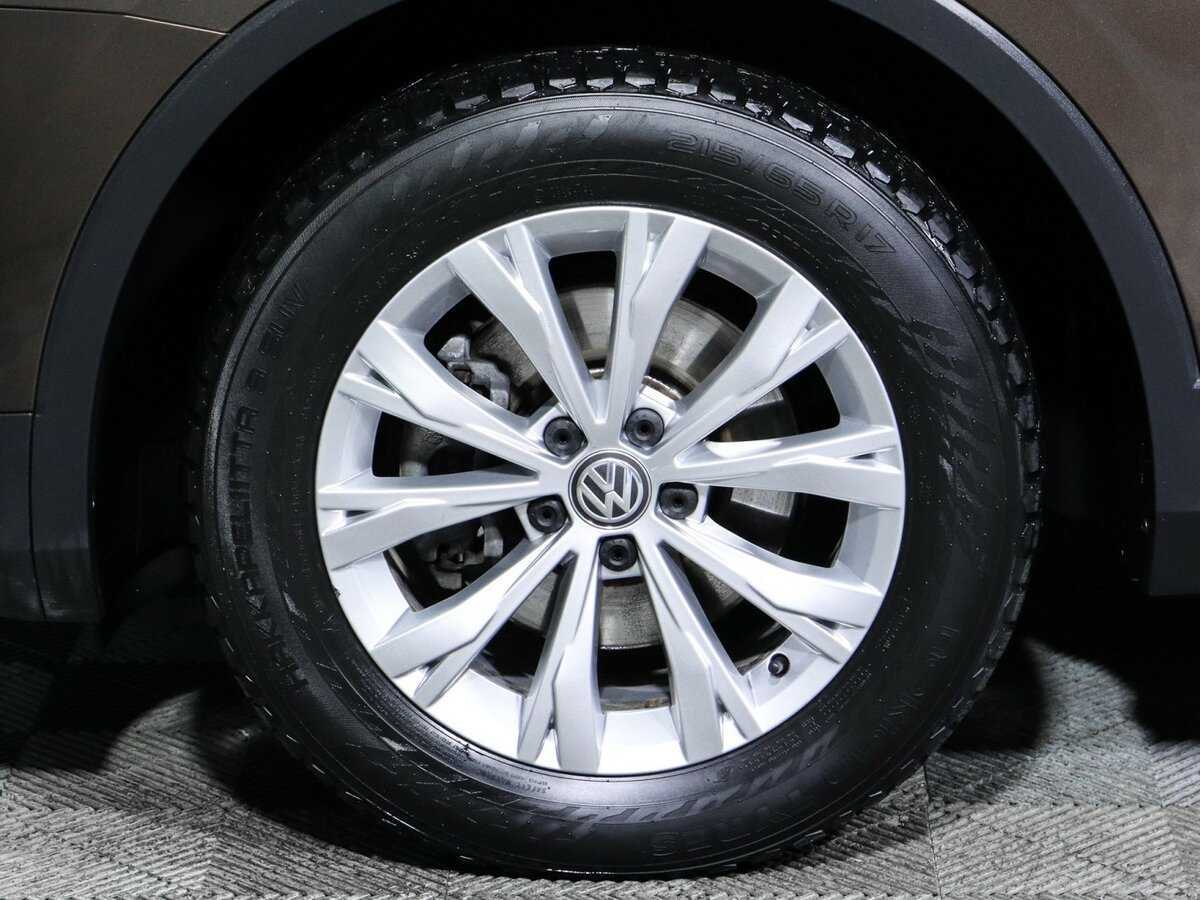 Volkswagen Tiguan, 2020 Фото №12