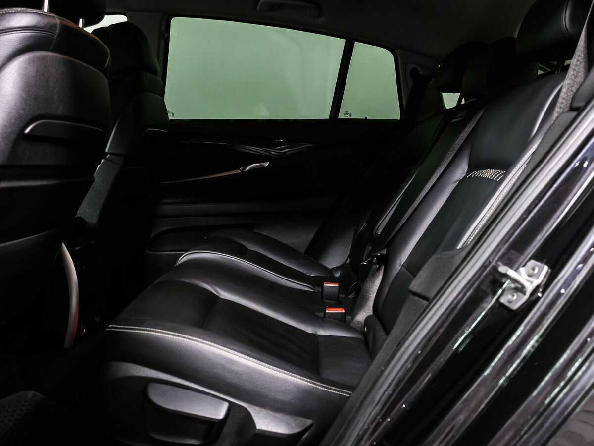 BMW 5 серии Gran Turismo 530d xDrive, 2013 Фото №13