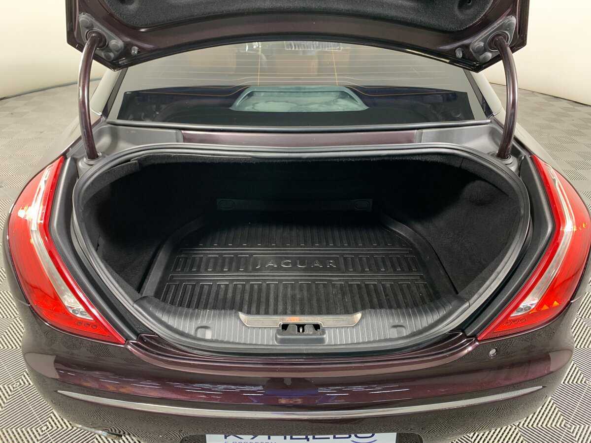 Jaguar XJ, 2012 Фото №21