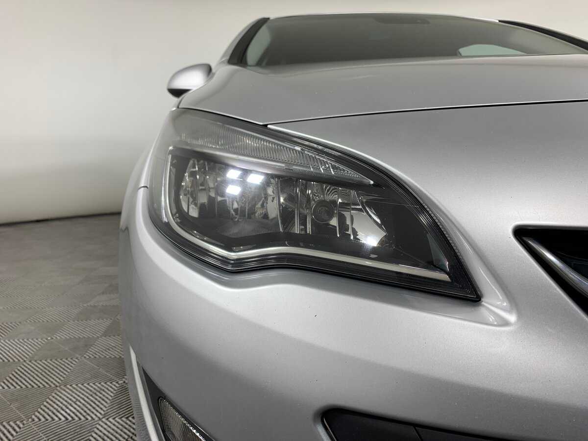 Opel Astra, 2012 Фото №10