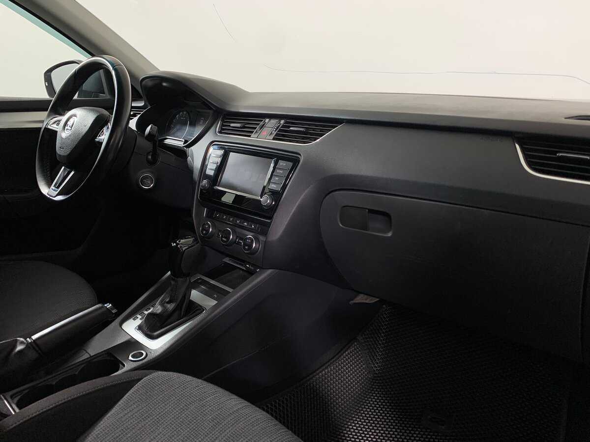 Skoda Octavia, 2017 Фото №14