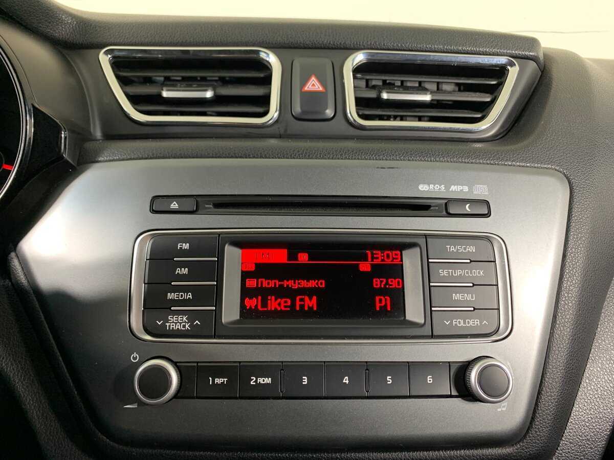 Kia Rio, 2016 Фото №16