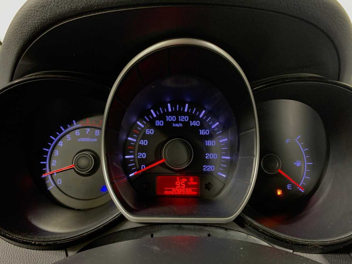 Kia Rio, 2012 Фото №14