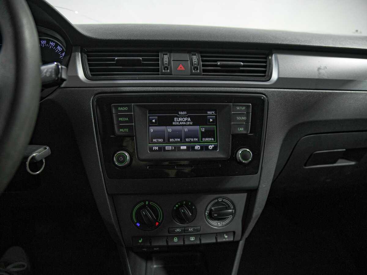 Skoda Rapid, 2016 Фото №9