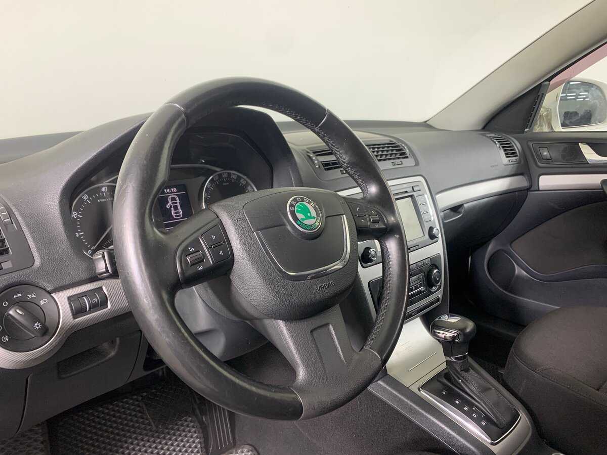 Skoda Octavia, 2012 Фото №11