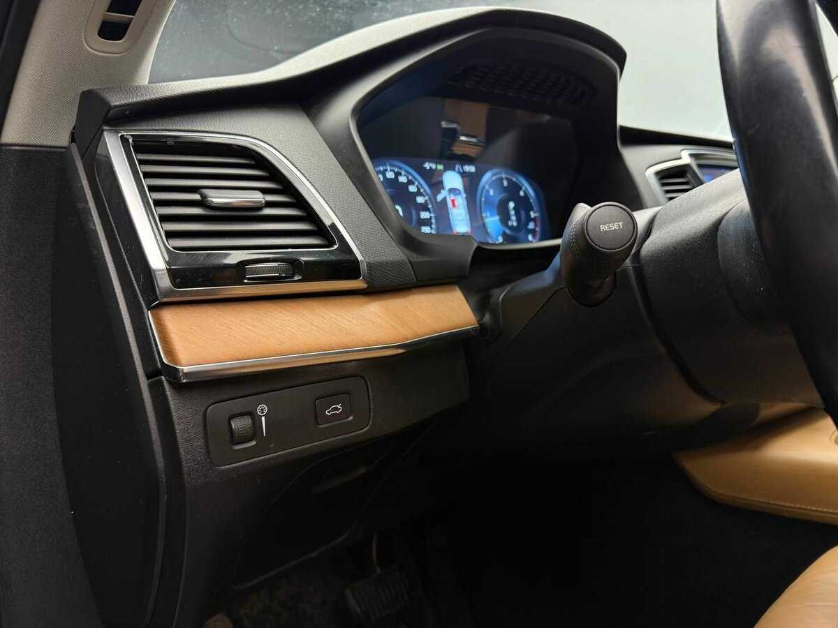 Volvo XC90, 2015 Фото №13