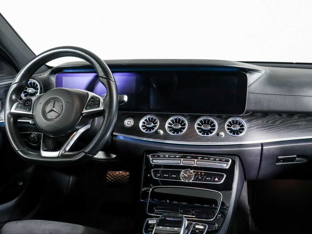 Mercedes-Benz E-Класс 200, 2016 Фото №9