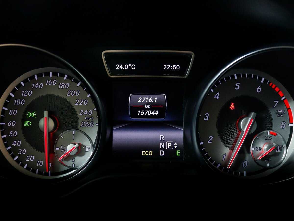 Mercedes-Benz CLA 200, 2014 Фото №8