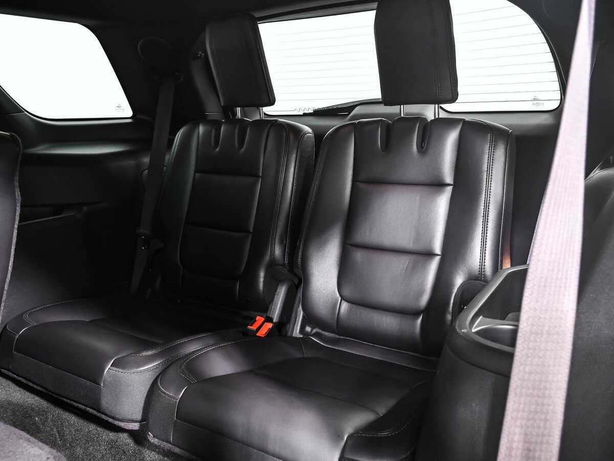 Ford Explorer, 2014 Фото №14