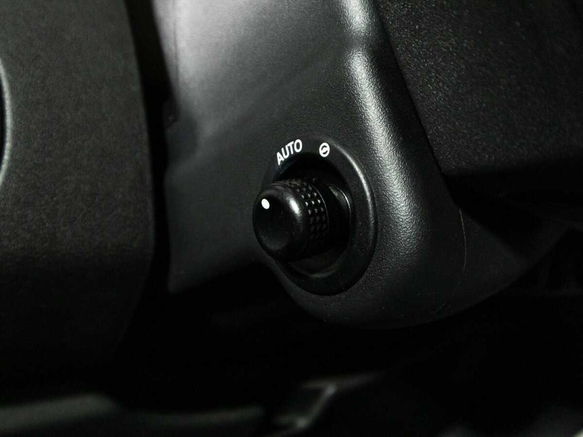 Land Rover Discovery, 2012 Фото №21