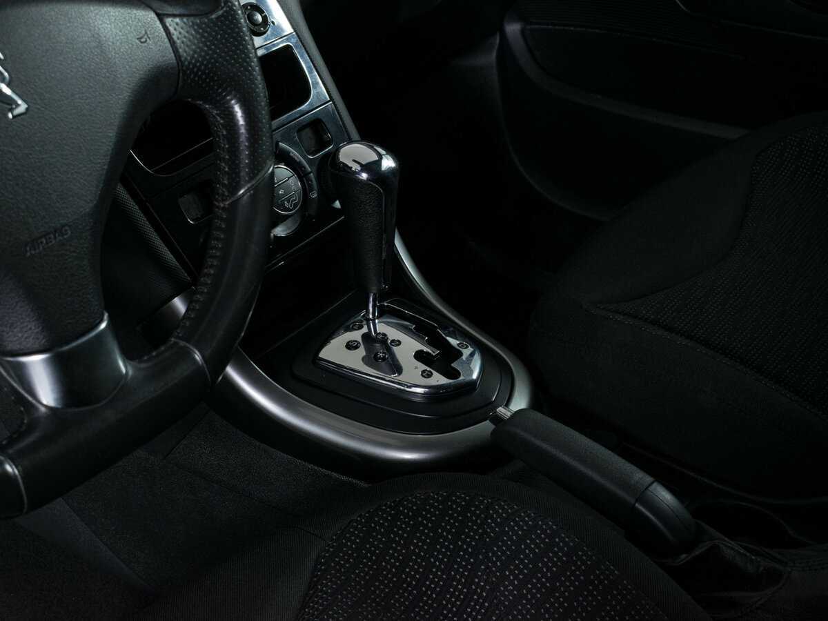 Peugeot 308, 2012 Фото №13