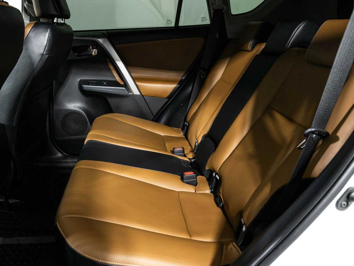 Toyota RAV4, 2019 Фото №10