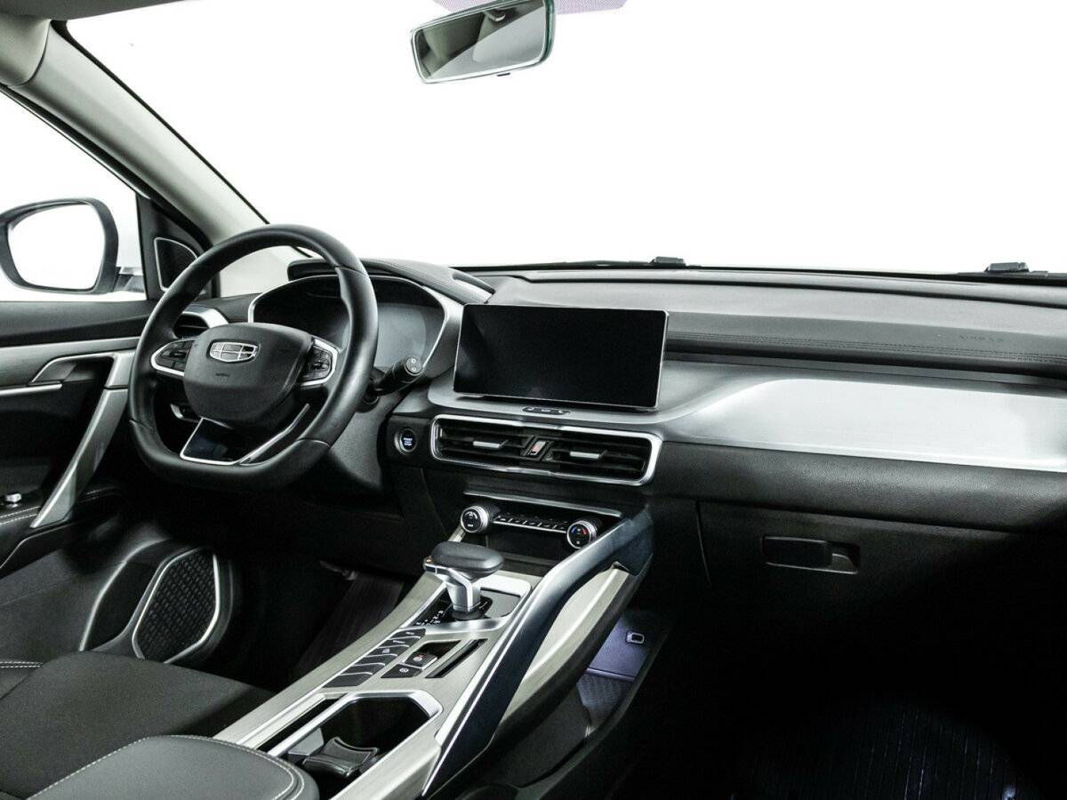 Geely Coolray, 2022 Фото №9