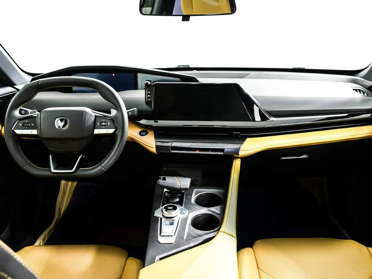 Changan UNI-V, 2022 Фото №11