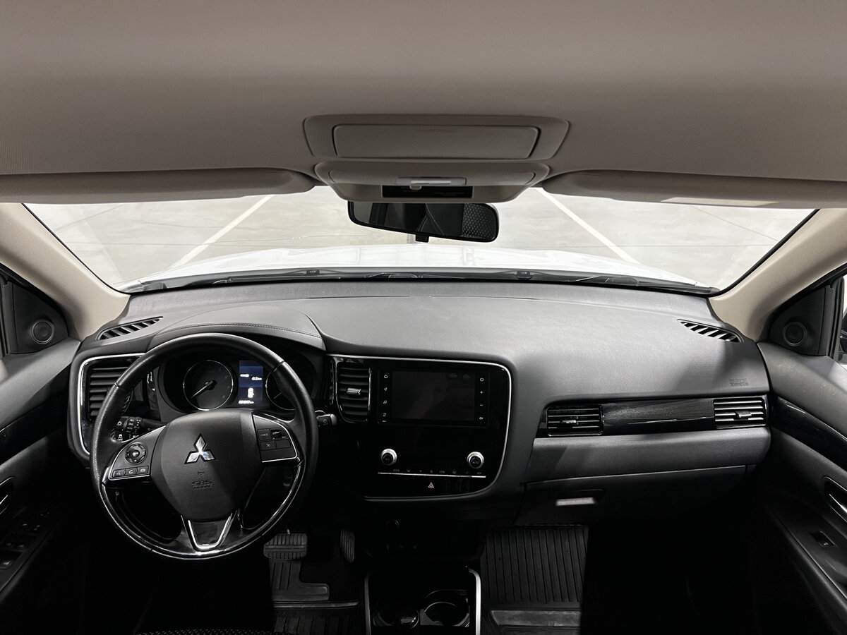 Mitsubishi Outlander, 2021 Фото №14